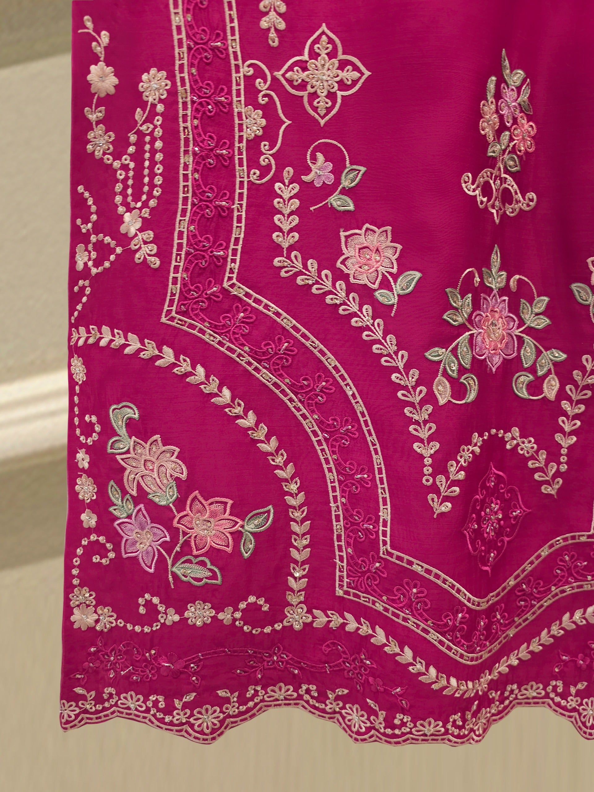 3 Piece- Pure Khaddi Silk Embroidered Suit S112770 - Image 4