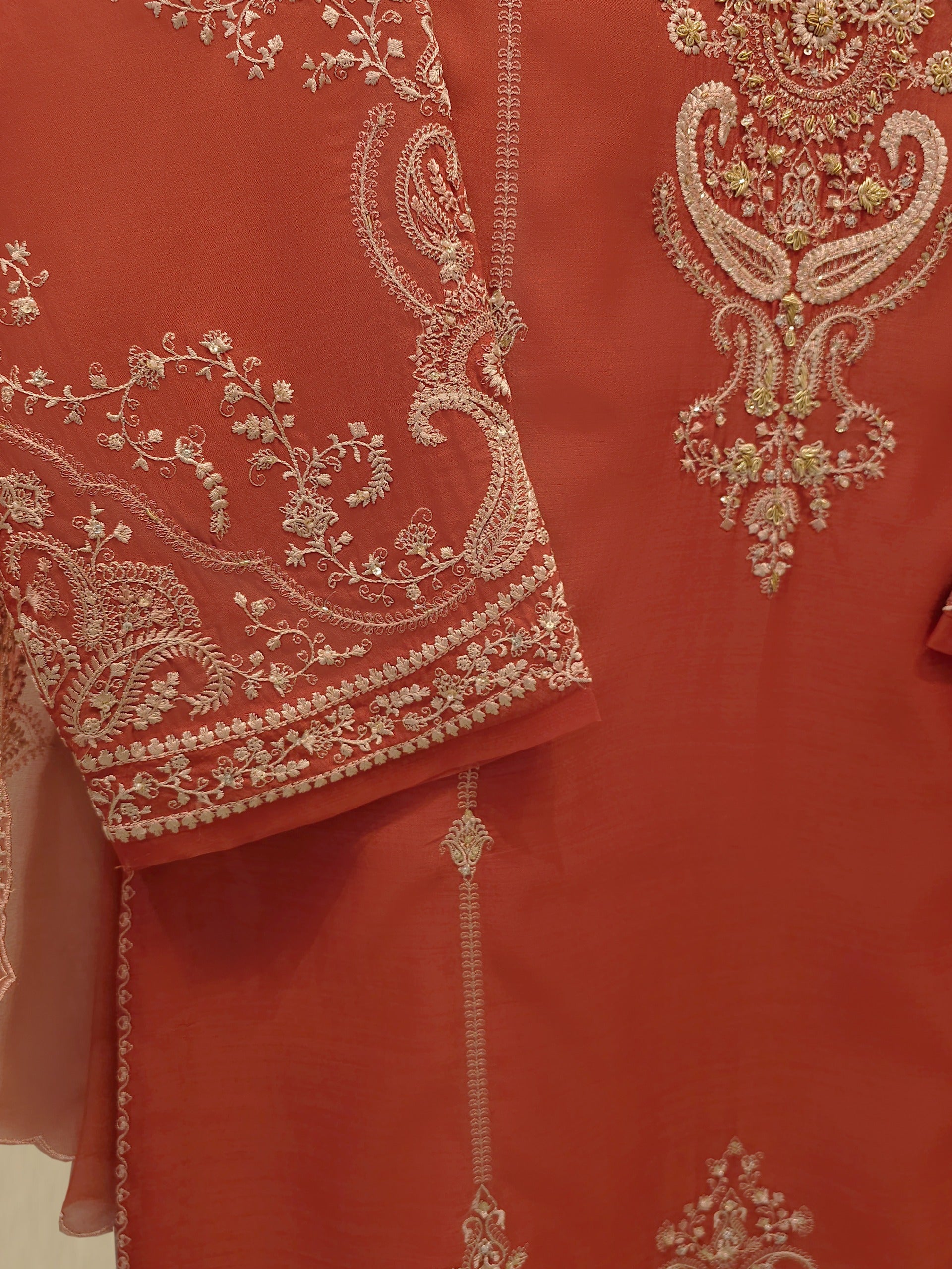 3 Piece- Pure Khaddi Silk Embroidered Suit S112816 - Image 3