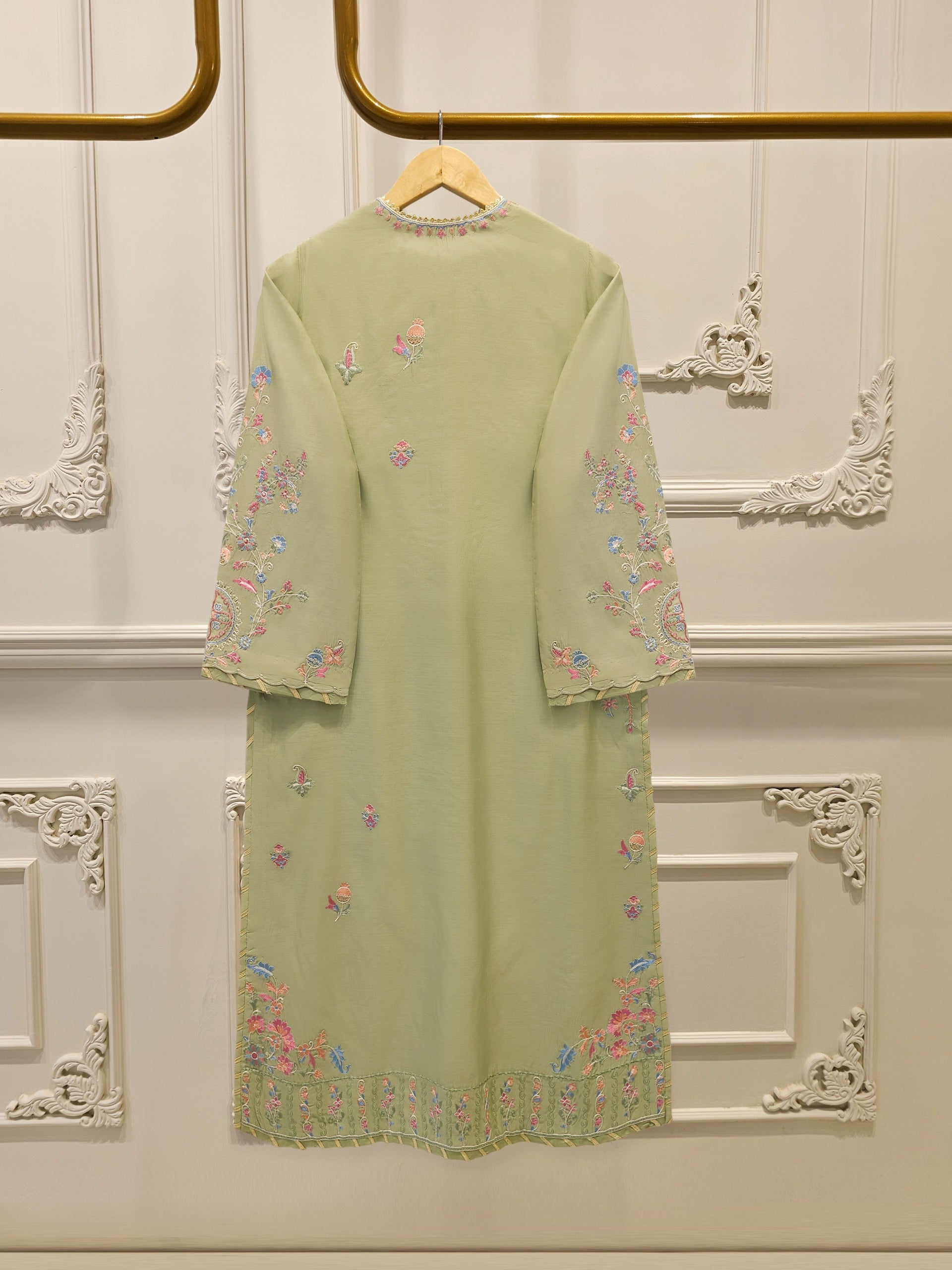 3 Piece- Pure Khaddi Silk Embroidered Suit S112972 - Image 5