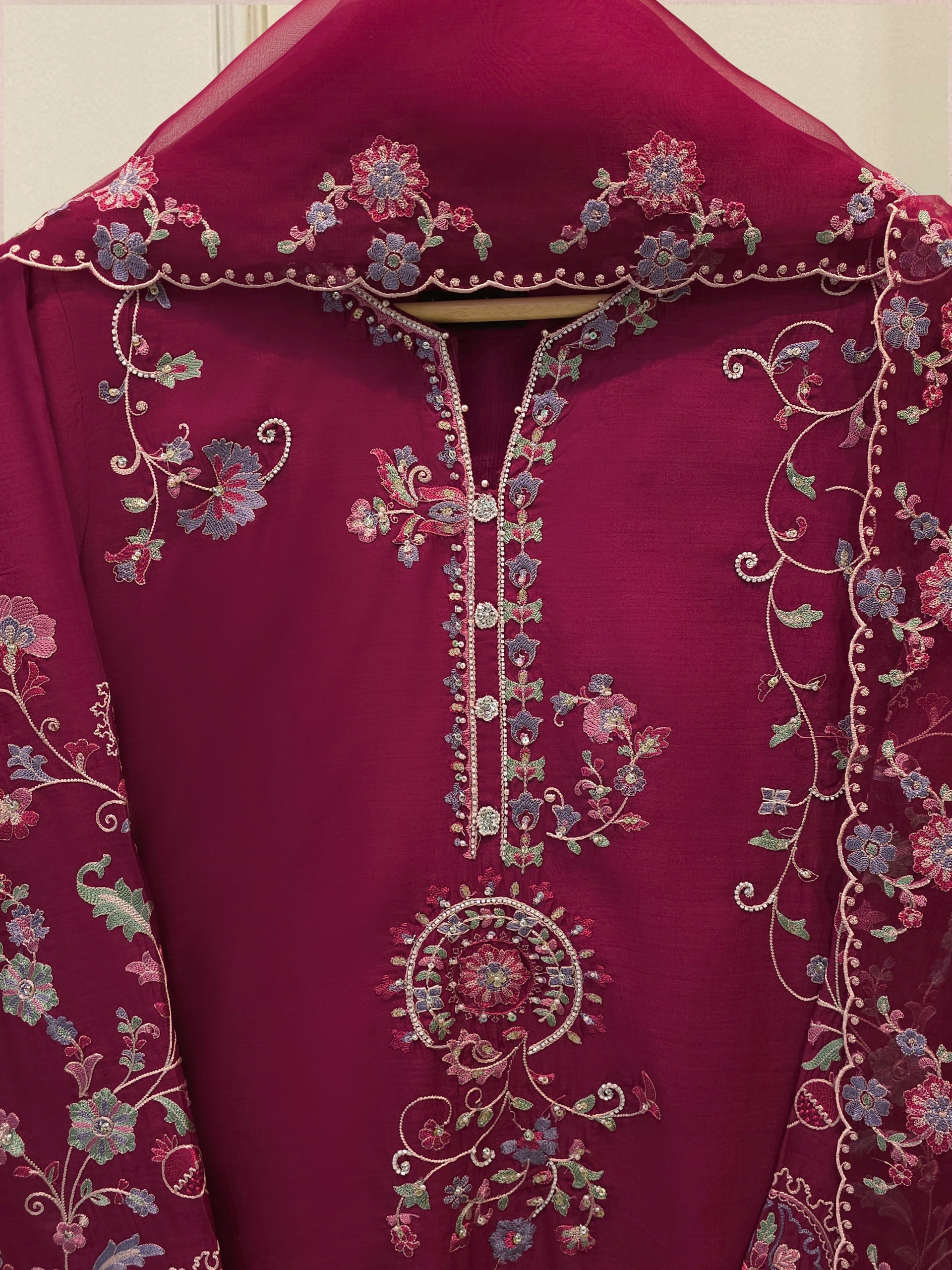 3 Piece- Pure Khaddi Silk Embroidered Suit S113011 - Image 2