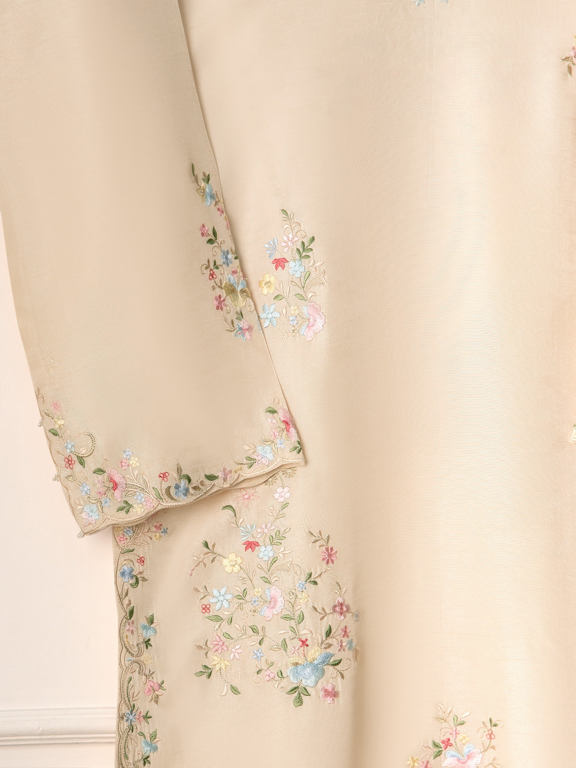 3 Piece- Pure Korean Silk Embroidered Suit S110959 - Image 4