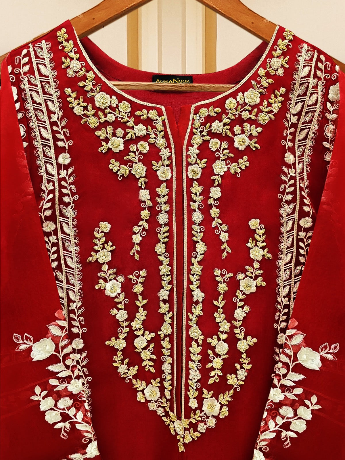 3 Piece - Pure Organza Embroidered Suit S109486 - Image 4