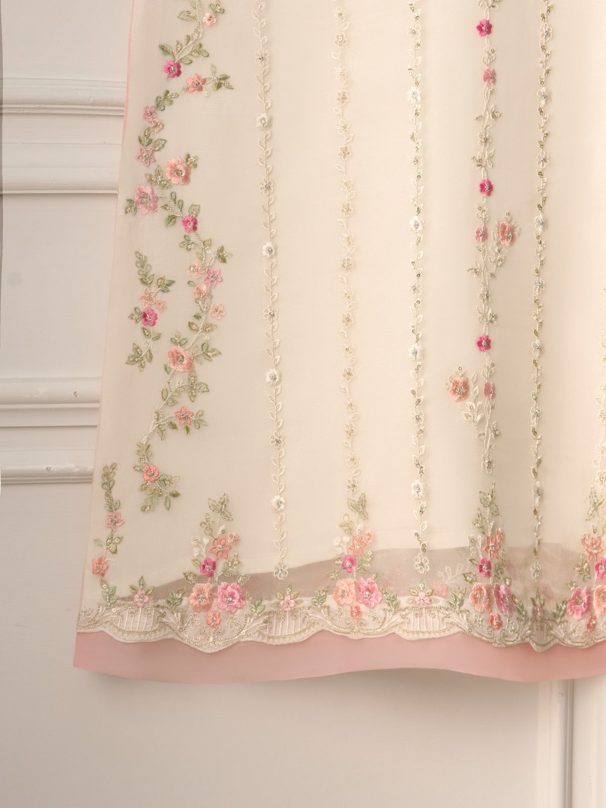 3 Piece- Pure Organza Embroidered Suit S111225 - Image 5