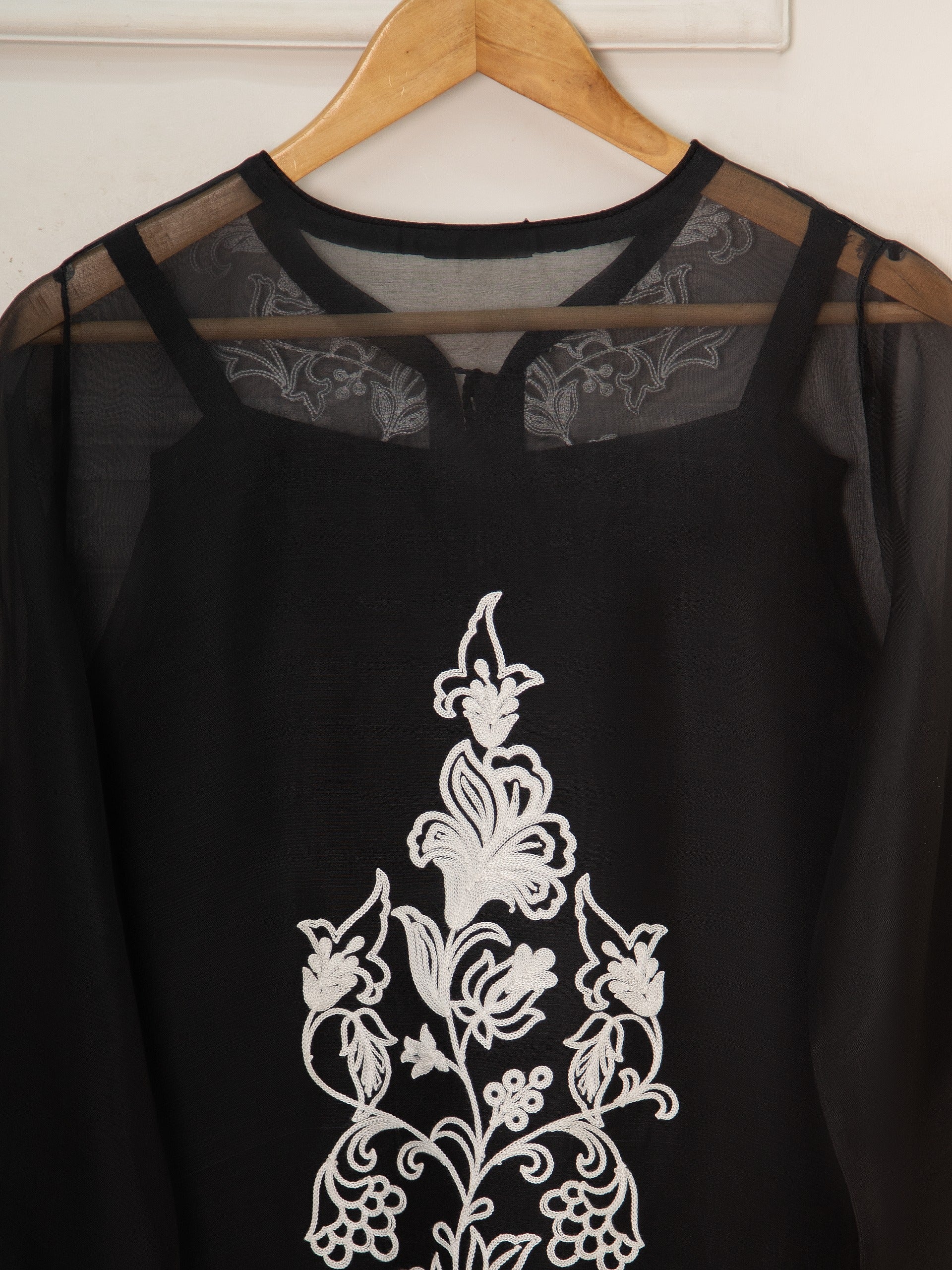 3 Piece - Pure Organza Embroidered Suit S111524 - Image 7