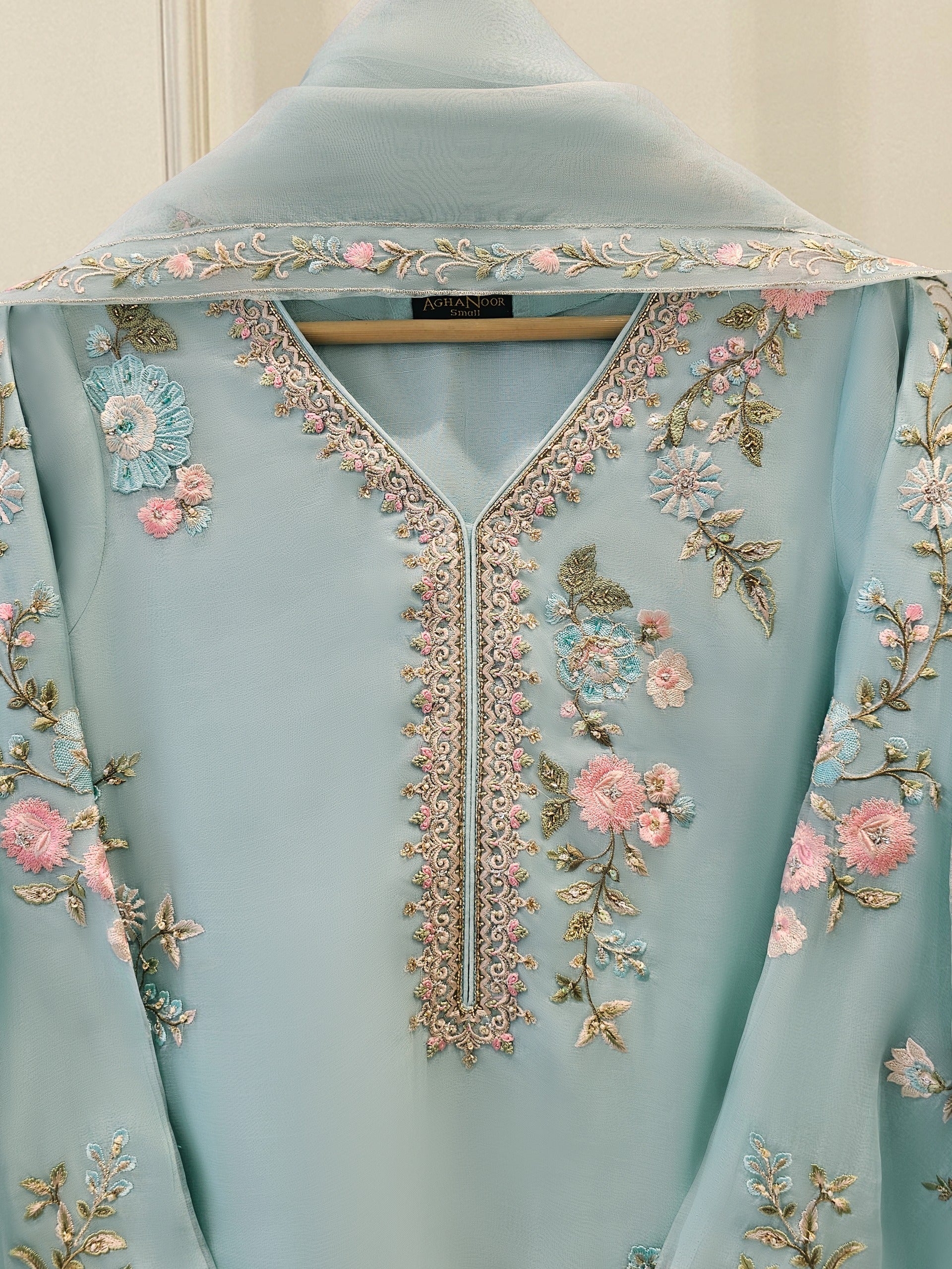 3 Piece - Pure Organza Embroidered Suit S111618 - Image 2