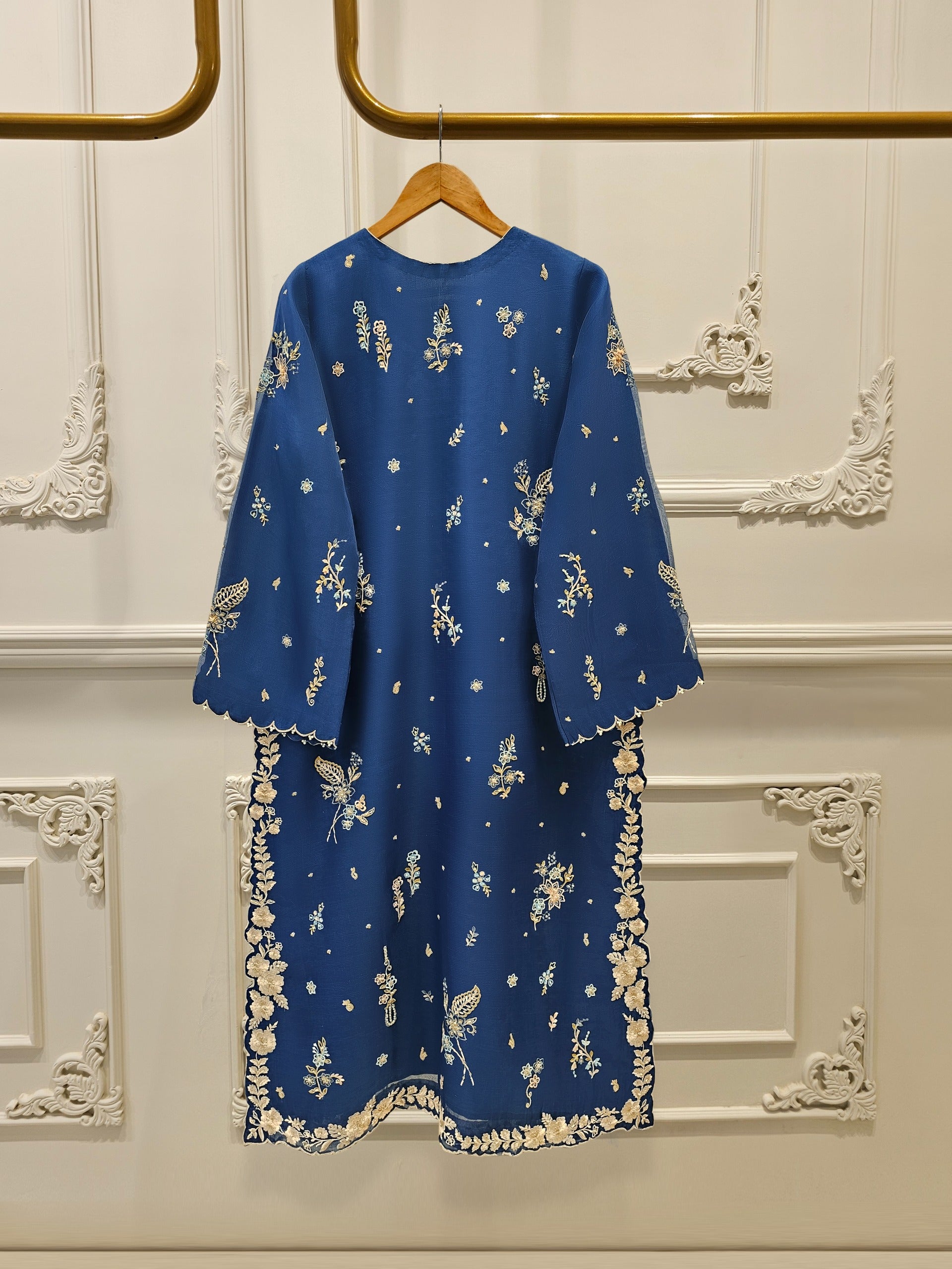3 Piece - Pure Organza Embroidered Suit S111620 - Image 4