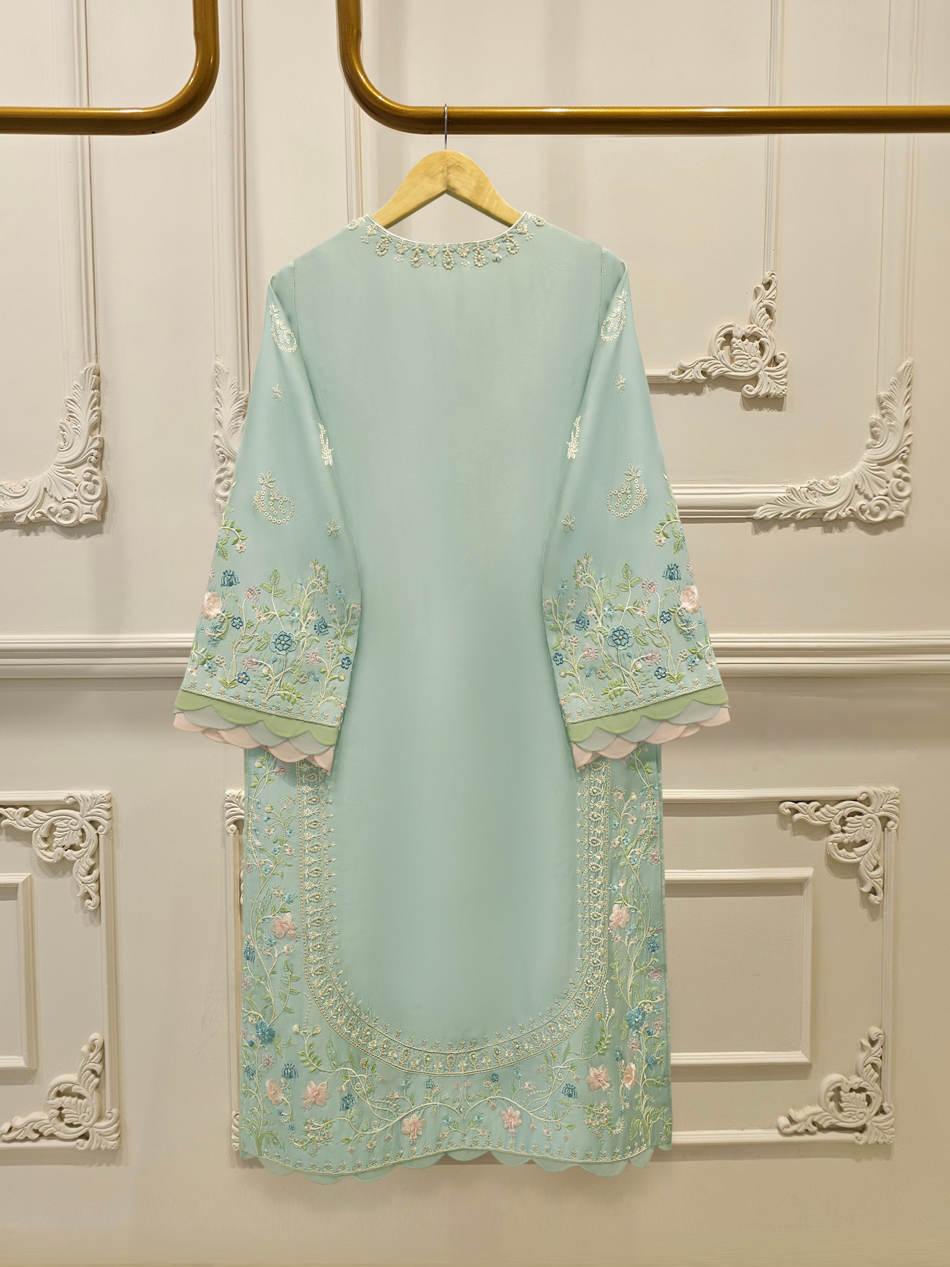 3 Piece- Pure Sheesha Silk Embroidered Suit S113340 - Image 5