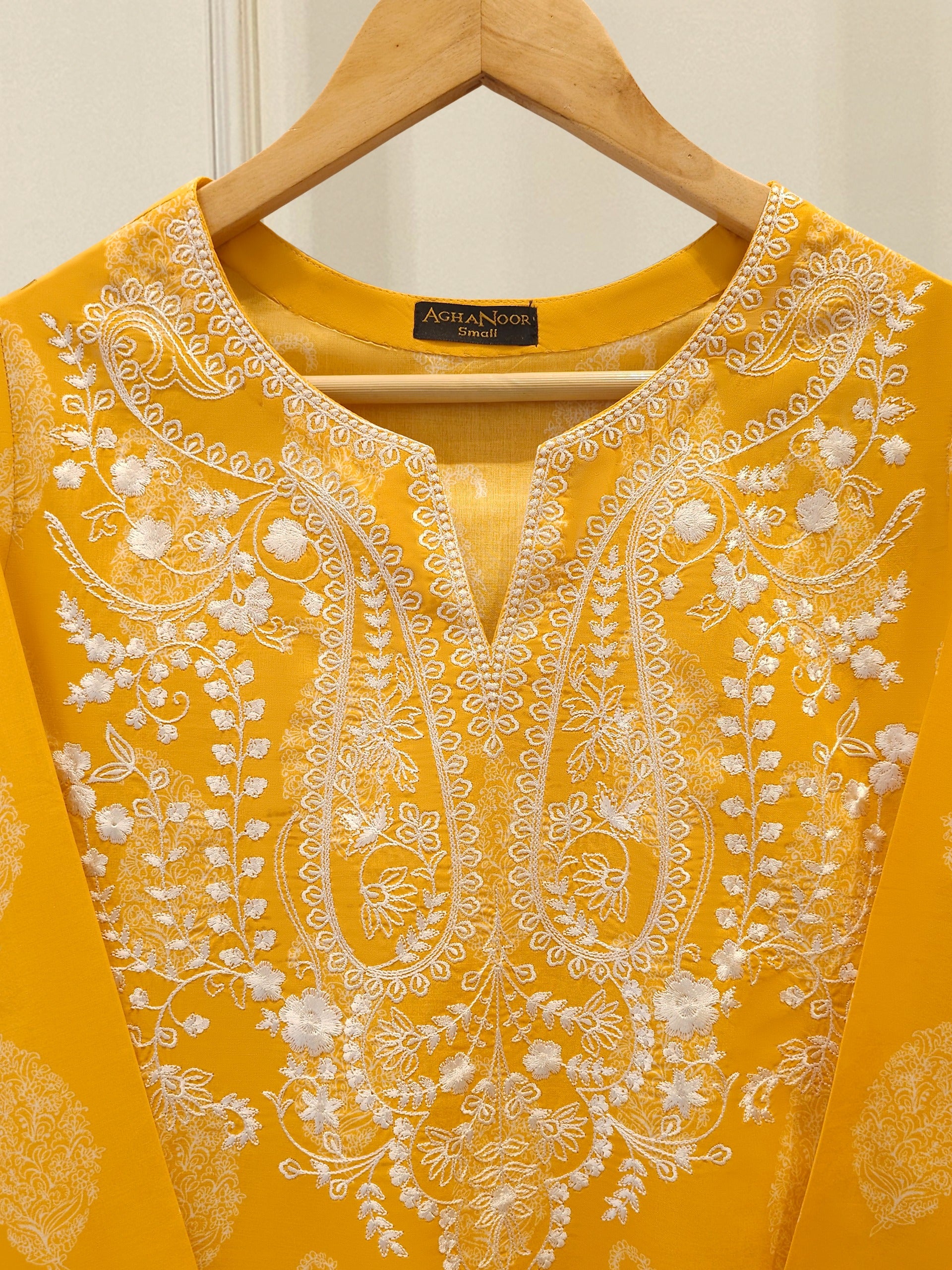 Digital embroidered Lawn Shirt S111957 - Image 2
