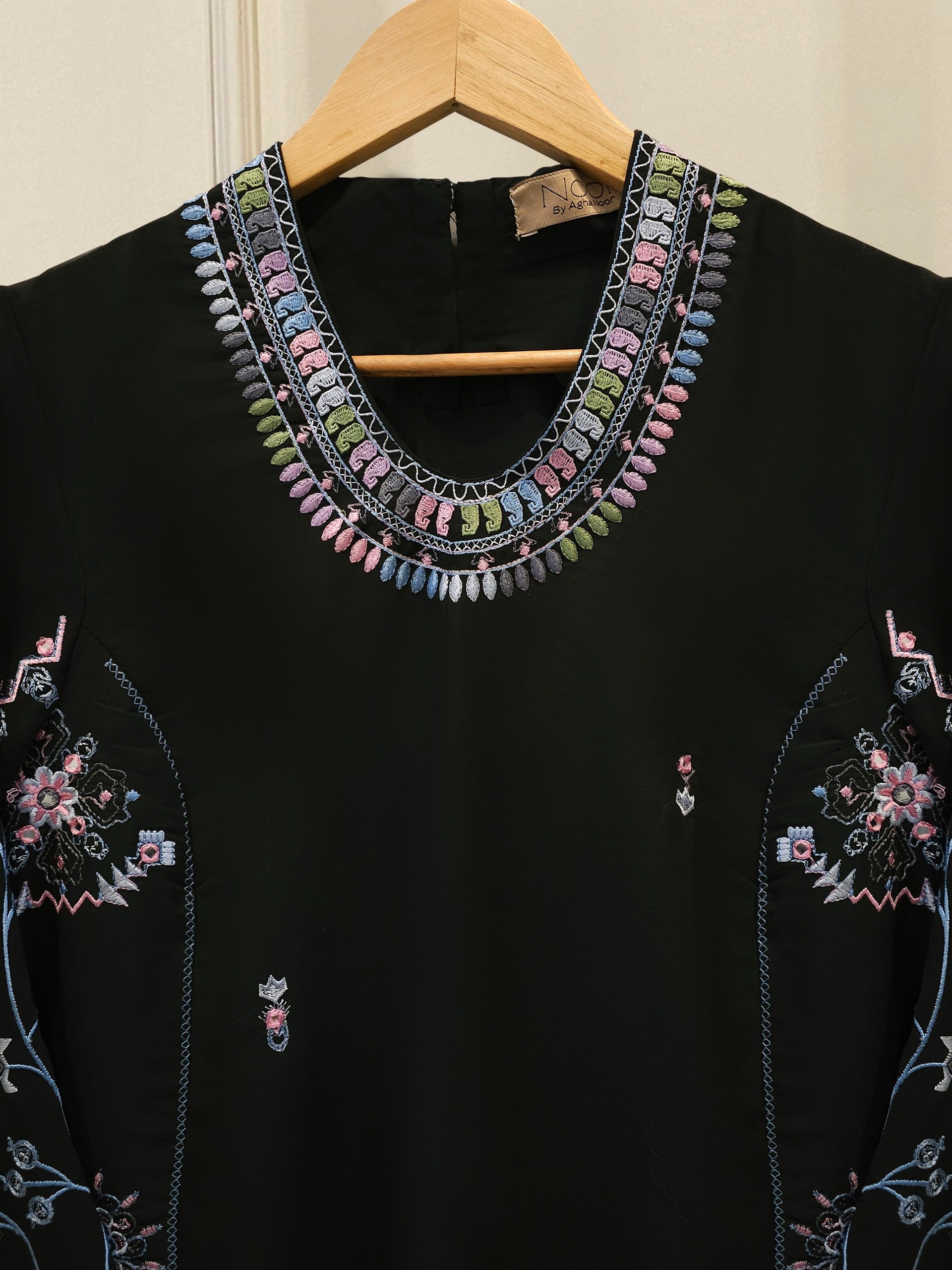 Embroidered Georgette Shirt WS00230 - Image 2